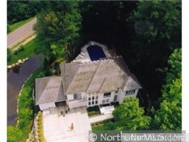4725 Lodge Ln, Greenwood, MN 55331