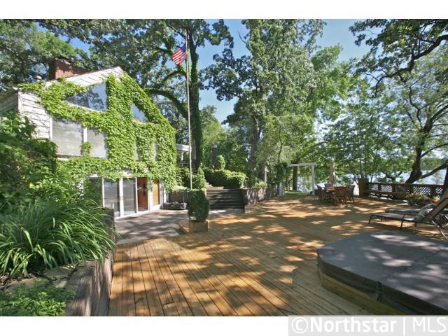 730 Carla Ln, Little Canada, MN 55109