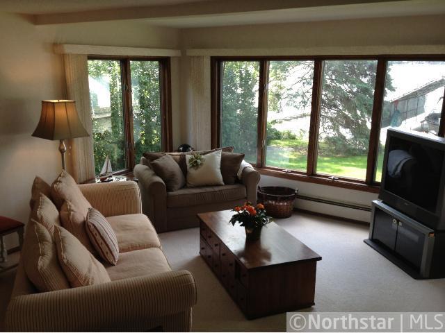 5125 West St, Greenwood, MN 55331