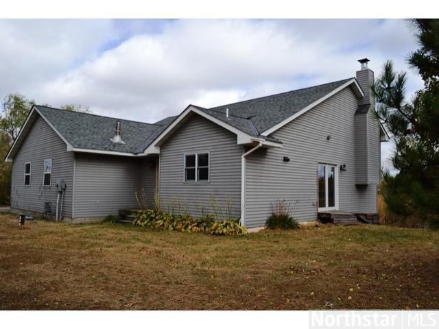 2004 64th St W, Lino Lakes, MN 55038