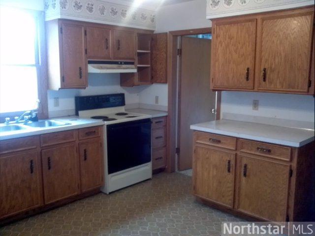12 N Pine St, Flensburg, MN 56328
