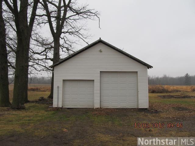39270 Jivaro St NW, Dalbo, MN 55017