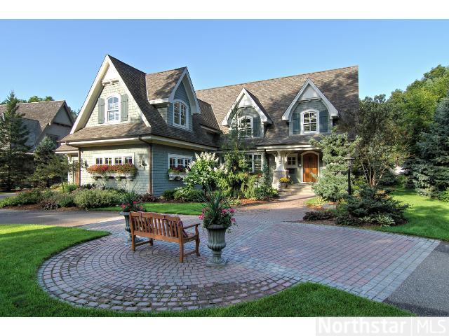 250 Interlachen Rd, Hopkins, MN 55343