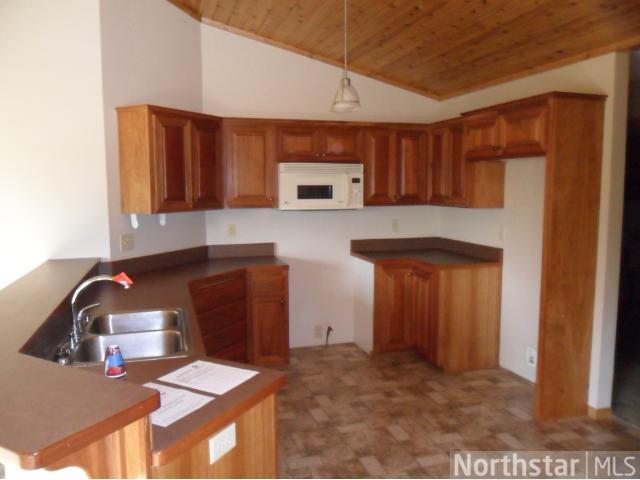 2128 200th St, Eureka, WI 54934