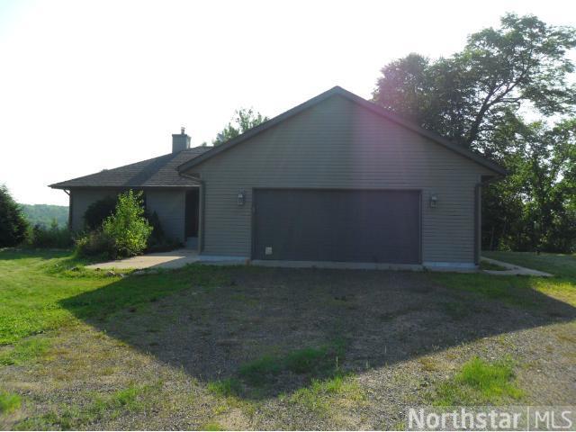 2128 200th St, Eureka, WI 54934