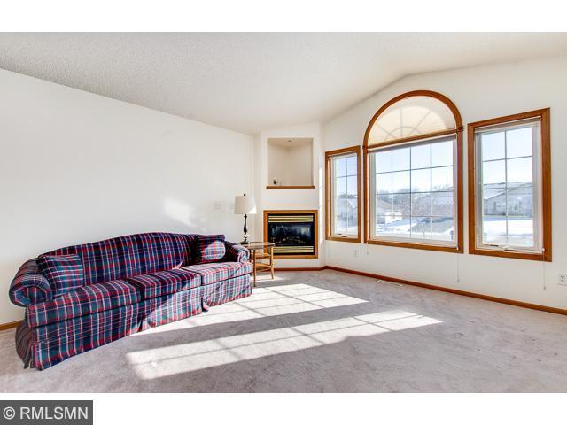 5415 Provence Ln, White Bear Twp, MN 55127