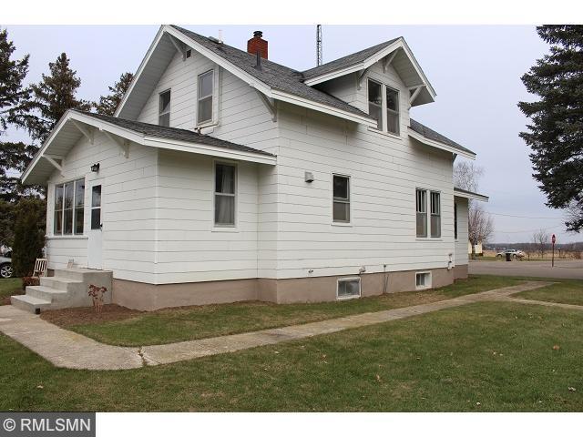 12 Pine St, Flensburg, MN 56328