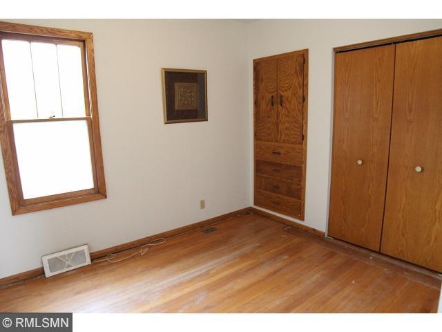 12 Pine St, Flensburg, MN 56328