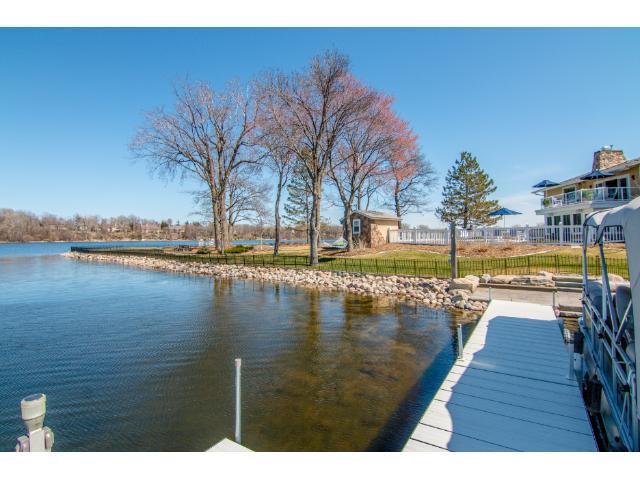 4320 Lake Point Ct, Shoreview, MN 55126