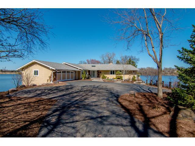 4320 Lake Point Ct, Shoreview, MN 55126