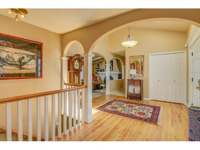 4320 Lake Point Ct, Shoreview, MN 55126