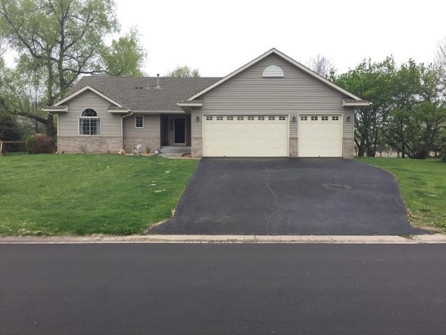 1400 Pheasant Hills Dr, Lino Lakes, MN 55038