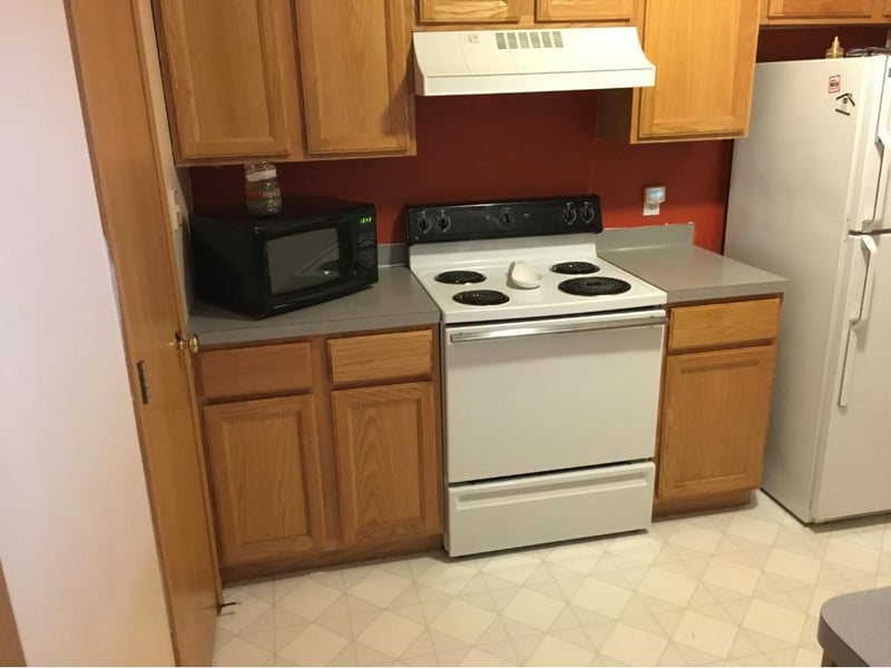 11627 Elmwood Ave N, Champlin, MN 55316