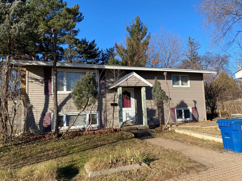 6124 York Ave S, Edina, MN 55410