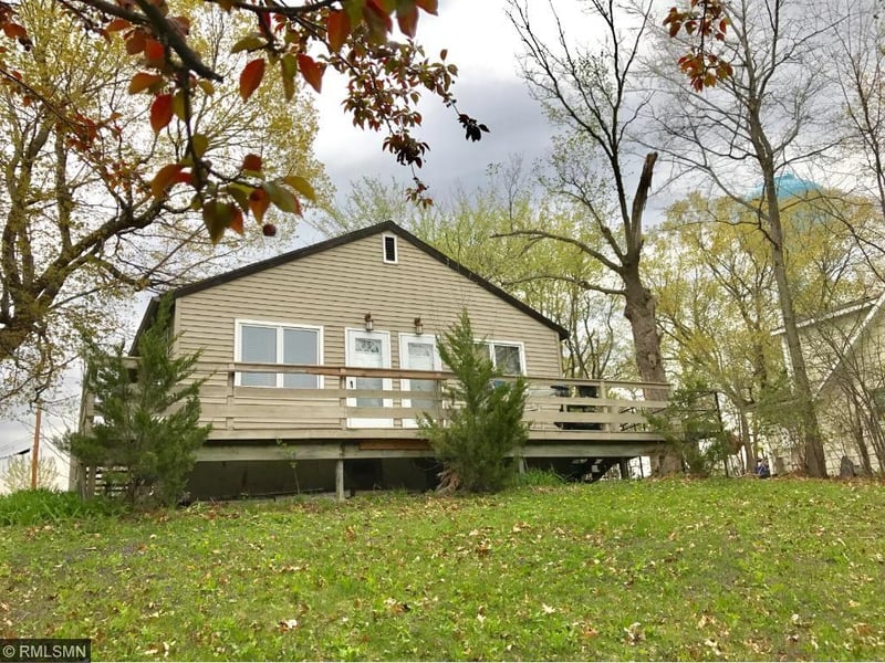 4364-4366 Shoreline Dr, Spring Park, MN 55384