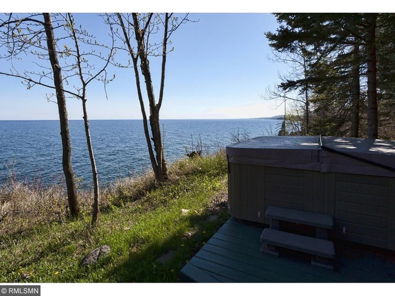 5402 W Hwy 61, Lutsen, MN 55612
