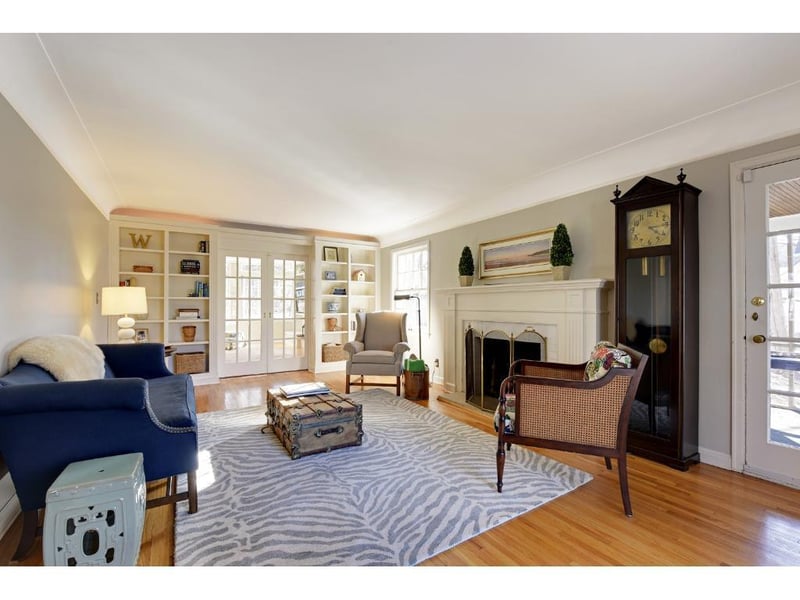 309 John St, Edina, MN 55343