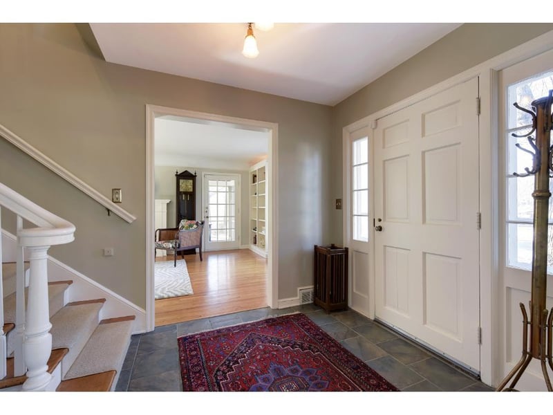 309 John St, Edina, MN 55343
