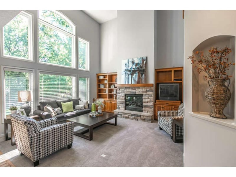 405 Arthur St, Edina, MN 55343