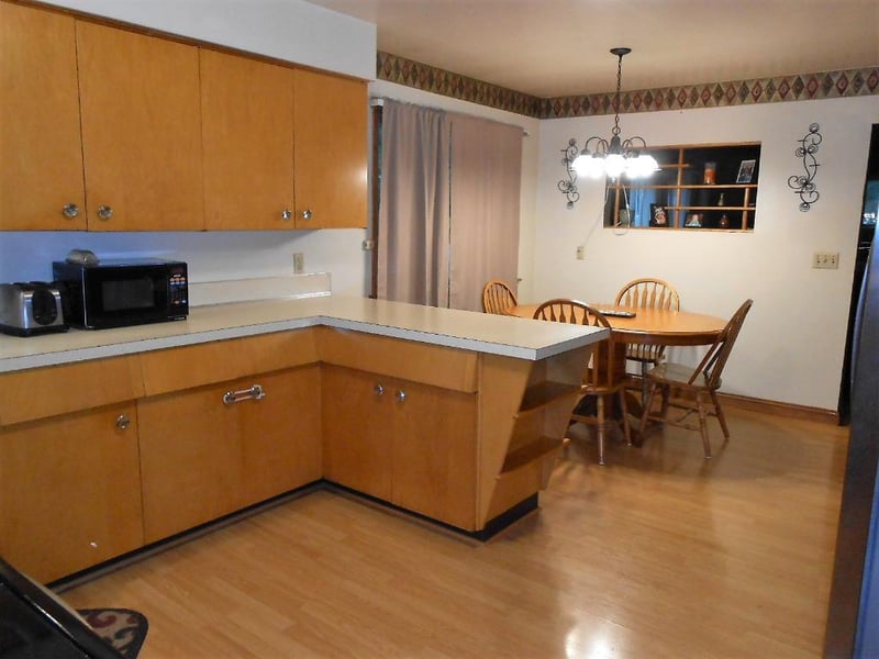 28 1st St N, Flensburg, MN 56328