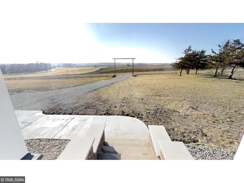 22989 NW 95th St, Sunburg, MN 56289
