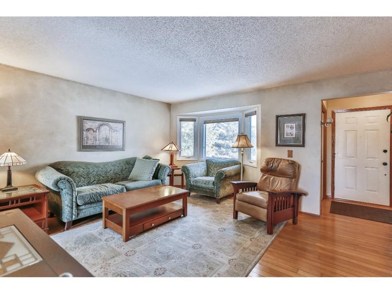 1550 Lamotte Cir, Lino Lakes, MN 55038