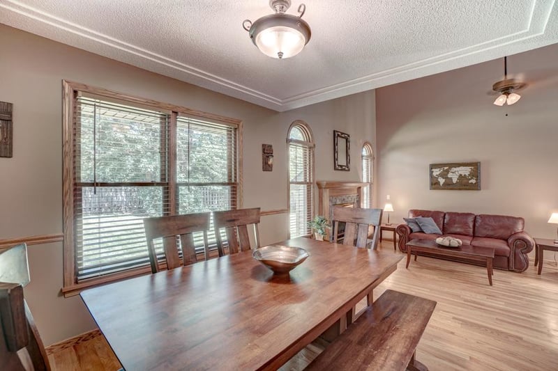 1253 Choke Cherry Rd, Lino Lakes, MN 55038