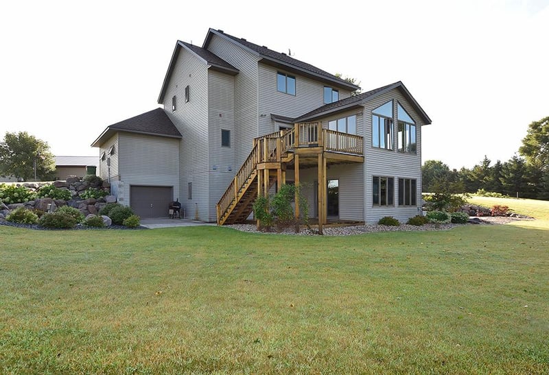 41700 E Elysian Lake Rd, Janesville, MN 56048