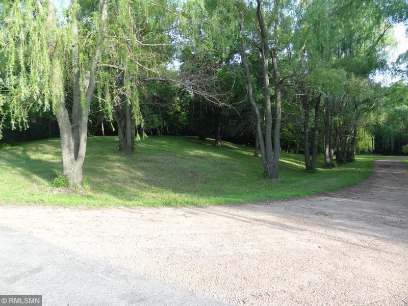 3950 Farmhill Ct, Minnetrista, MN 55364