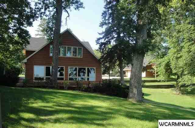 339 S Lake Ave, Spicer, MN 56288
