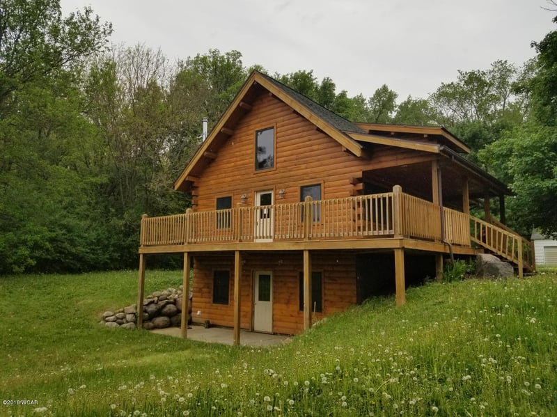 62414 350th St, Butterfield, MN 56120