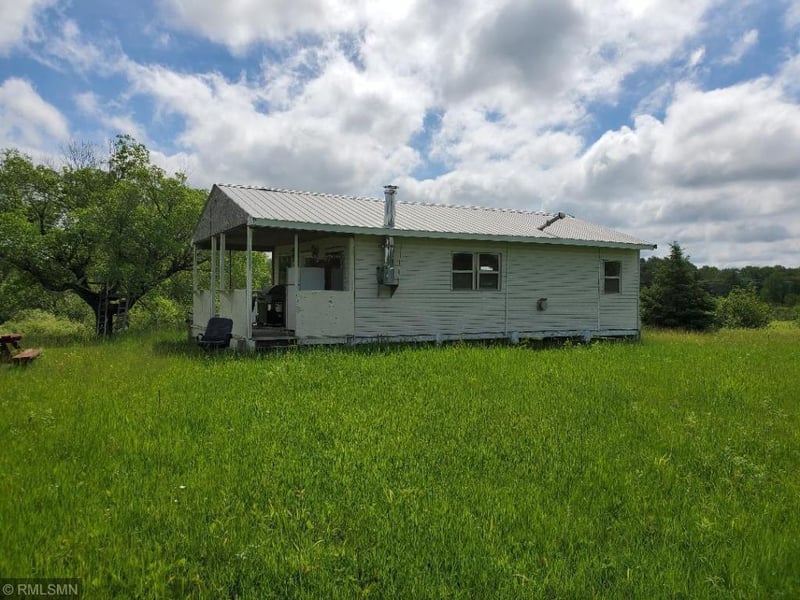 56795 Duxbury Rd, Sandstone, MN 55072