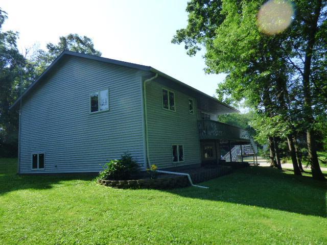 10657 State 44, Caledonia, MN 55921