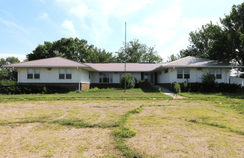1001 Main Street Us Hwy 14, Courtland, MN 56021