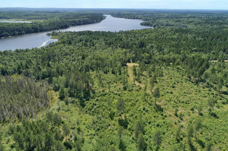 W6865 Rothe Dr, Minong, WI 54859