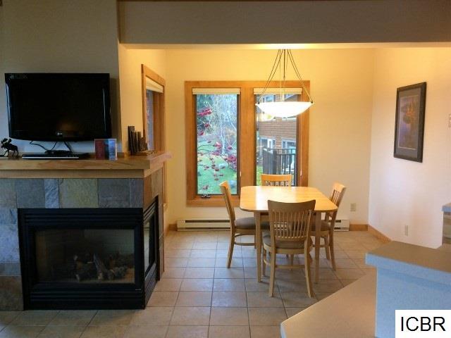 551 Poplar River Rd, Lutsen, MN 55612