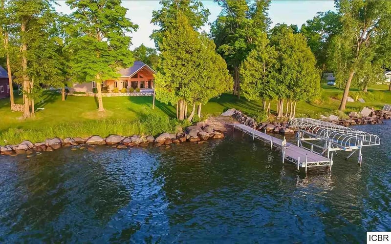 10661 Sugar Point Dr, Federal Dam, MN 56641