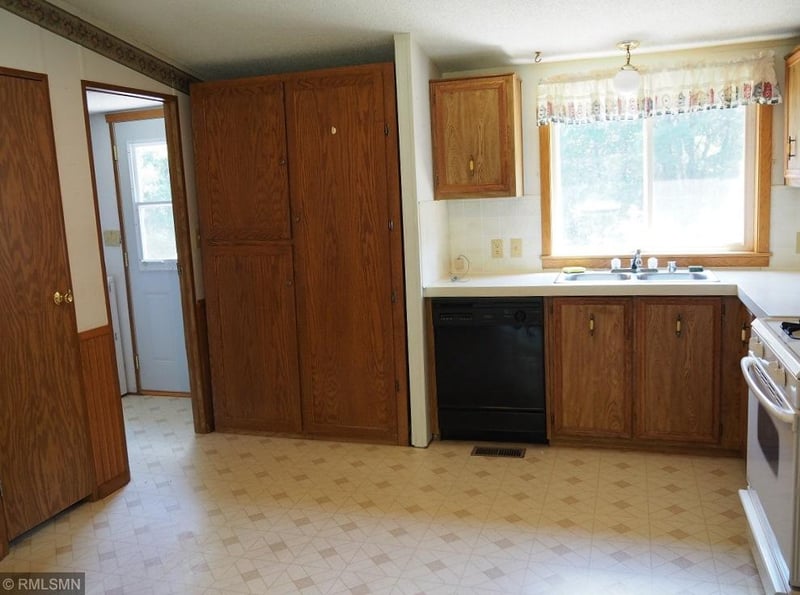 3407 Cemetery Rd, Jenkins, MN 56472