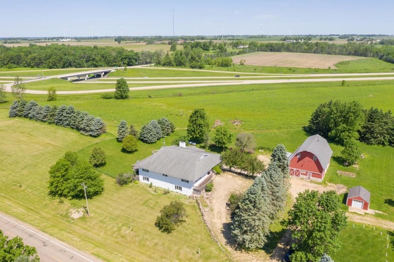 65150 220th St, Dexter, MN 55926