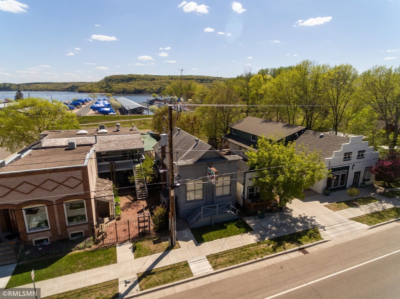 3329 Saint Croix Trl S, Afton, MN 55001