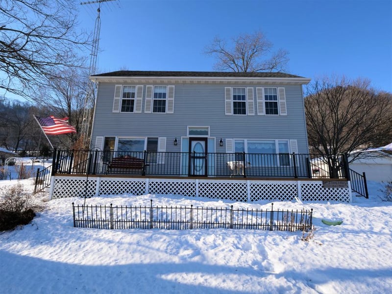 20085 County Road 77, Reads Landing, MN 55968