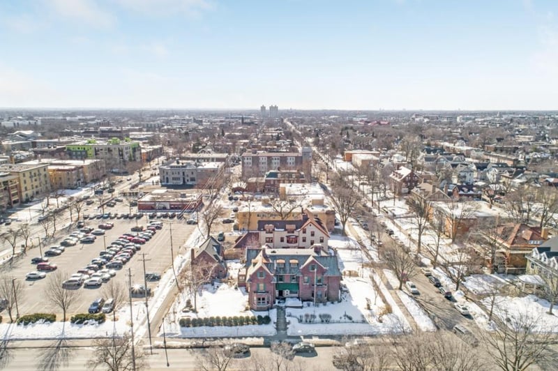 121 W Franklin Ave, Minneapolis, MN 55404
