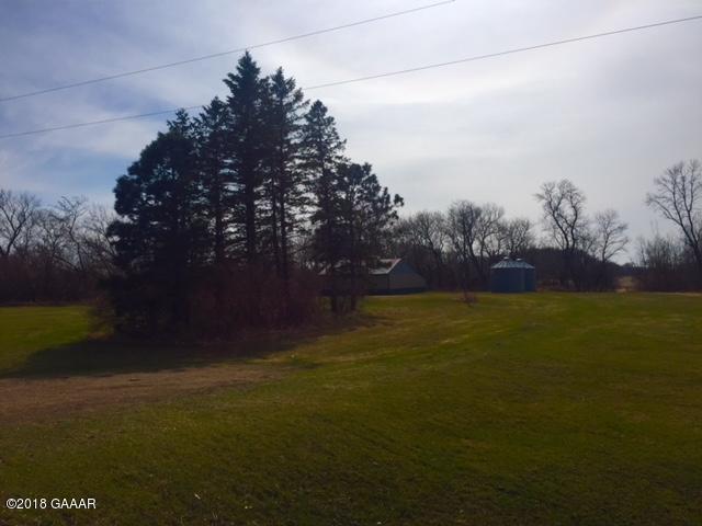 610 County Rd 9 NE, Nelson, MN 56355