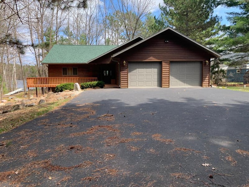 6626 N Lake Dr, Stone Lake, WI 54876