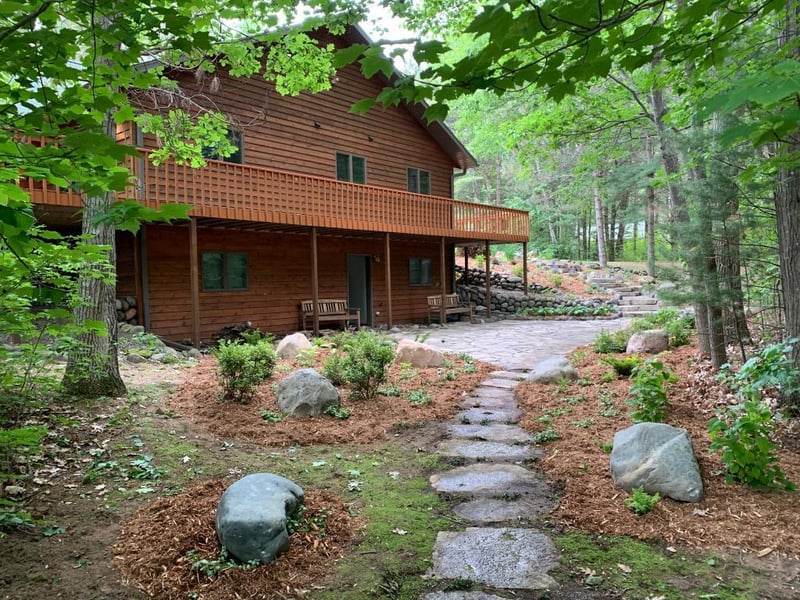 6626 N Lake Dr, Stone Lake, WI 54876