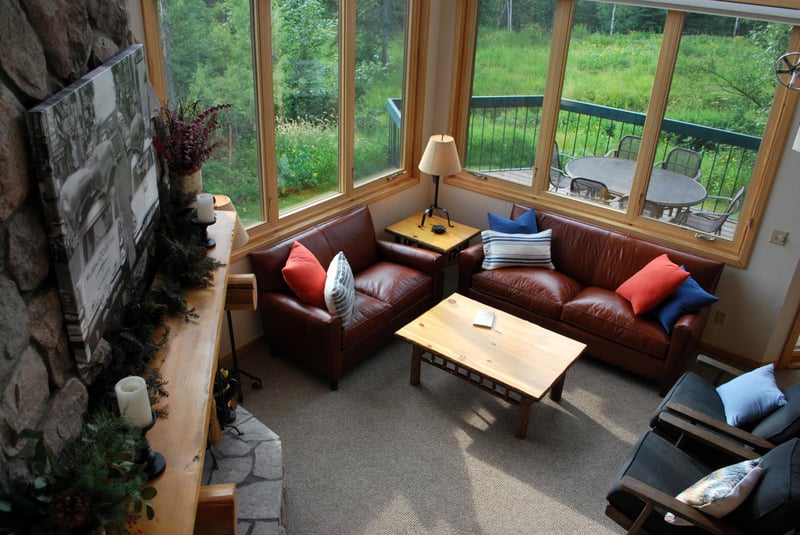 503 Moose Mountain Dr, Lutsen, MN 55612
