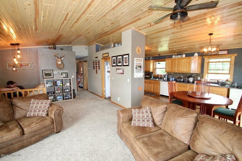 11839 County 56 Rd, Mizpah, MN 56660