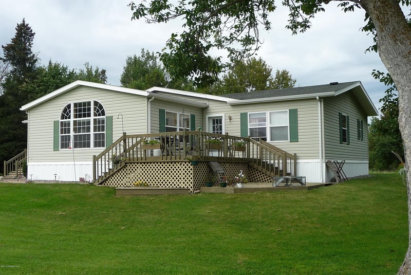 11566 Bartlett Ave, Mizpah, MN 56660