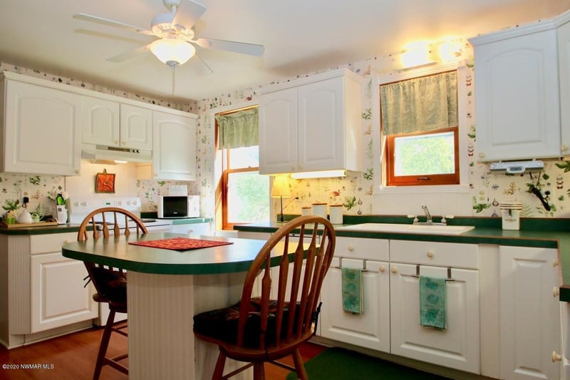 11382 Main St, Mizpah, MN 56660