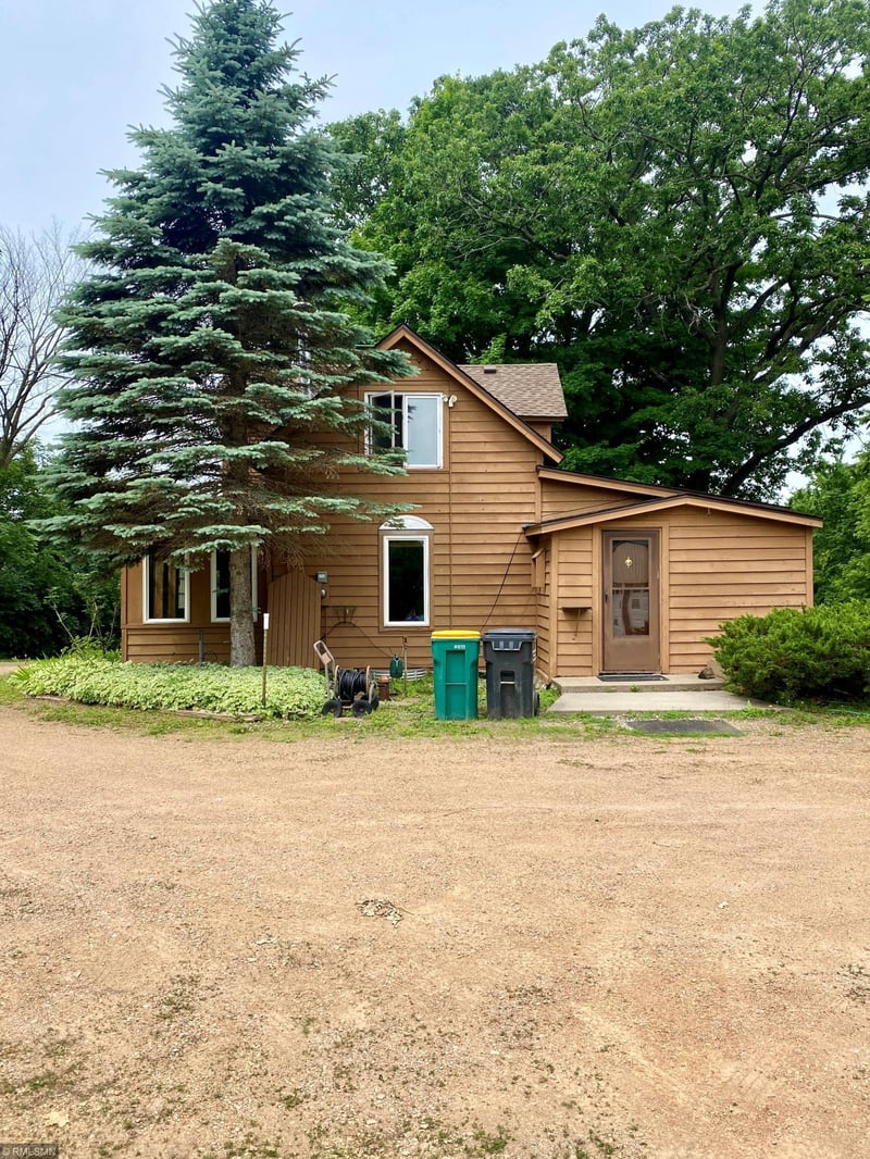 660 N Shore Dr W, Orono, MN 55364
